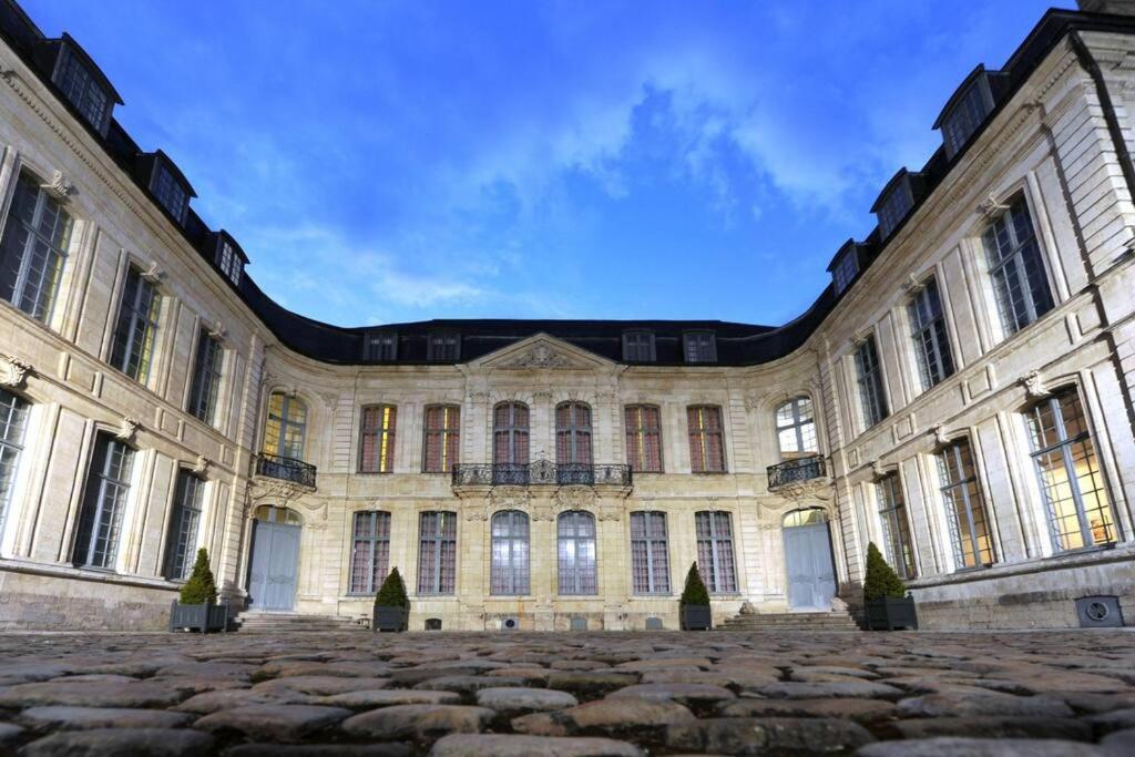 Studio Papillon En Plein Coeur De Ville Saint-Omer  Zewnętrze zdjęcie